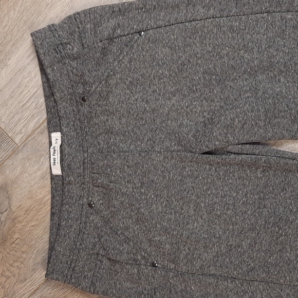 Free People grey stretch bell bottom flare pants, size small, 34" inseam - Picture 2 of 10